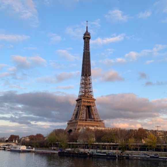 Meet your Posher, Natalie - Picture 1 of 1